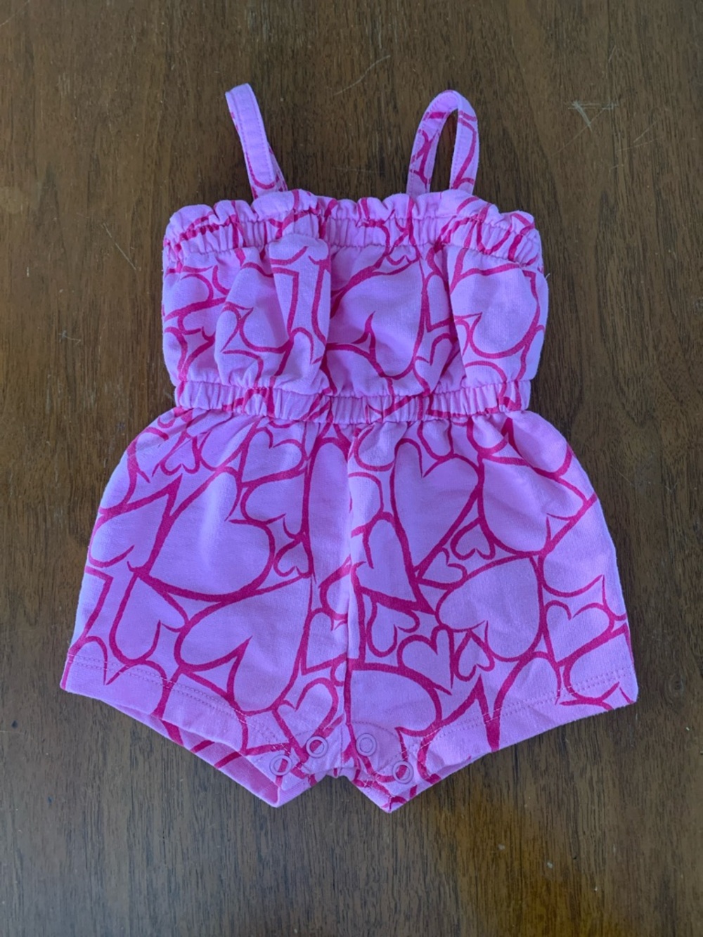 🍊5/$25 Joe Fresh Pink Romper with Hot Pink Heart Print size 0-3m